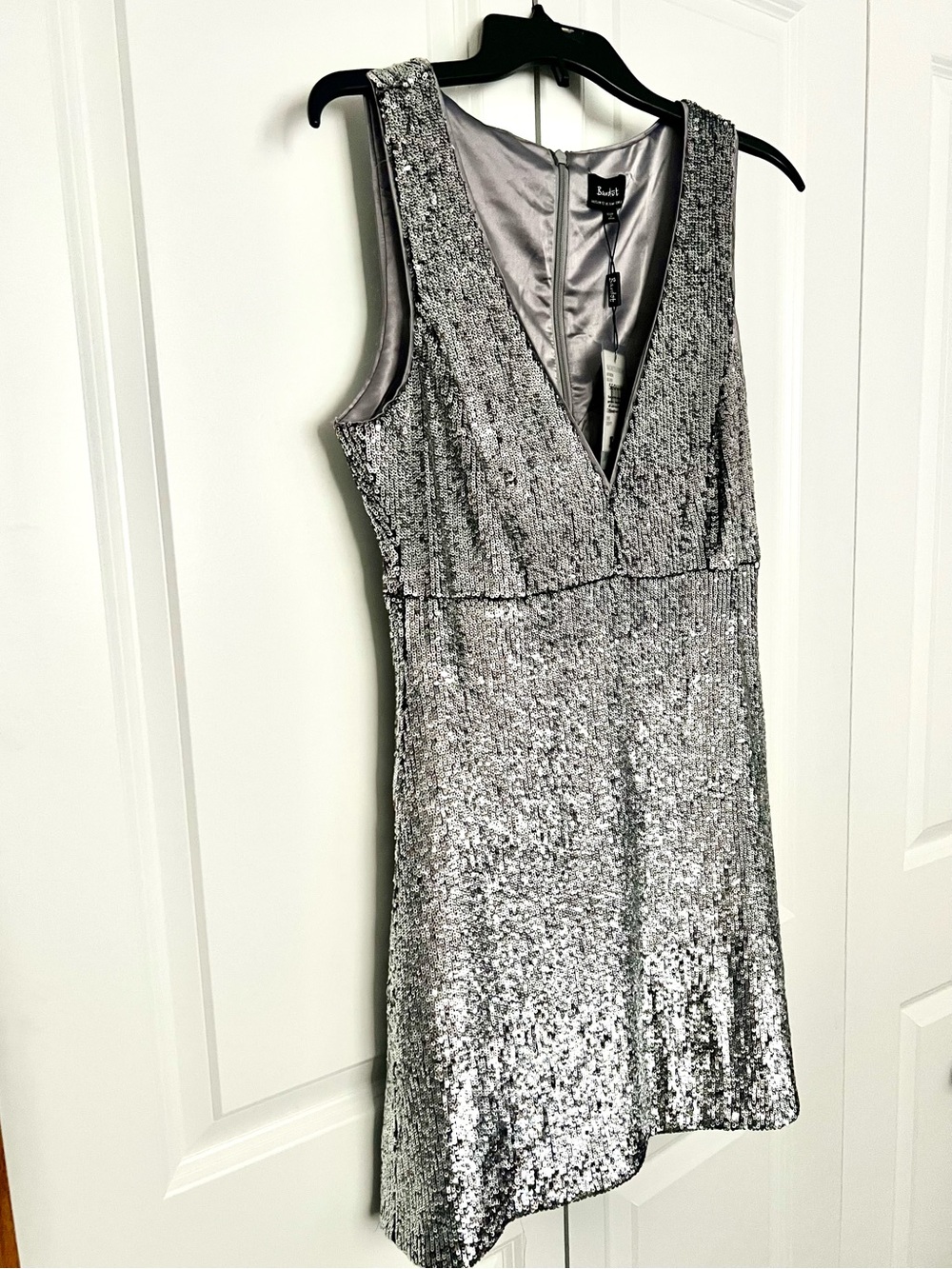 NWT Bardot Silver Sequin V-Neck Mini Dress, Size 8/Medium - Picture 12 of 16